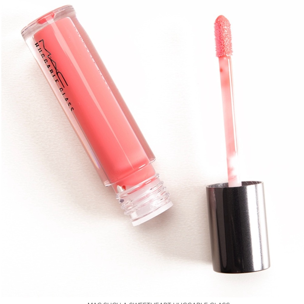 MAC Cosmetics Such A Sweetheart Huggable Lipglass lipgloss
